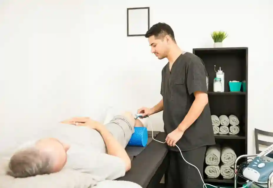Chiropractic treatment session for chronic pain relief